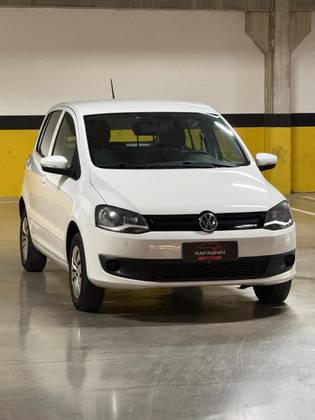 VOLKSWAGEN FOX 1.0 MI BLUEMOTION 8V FLEX 4P MANUAL VOLKSWAGEN FOX 1.0 MI BLUEMOTION 8V FLEX 4P MANUAL